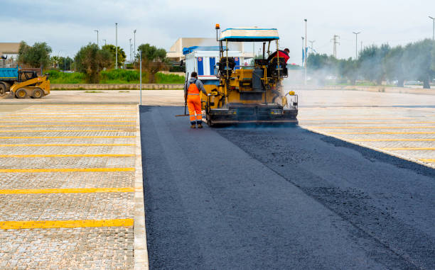 Best Commercial Driveway Pavers  in Iyanbito, NM