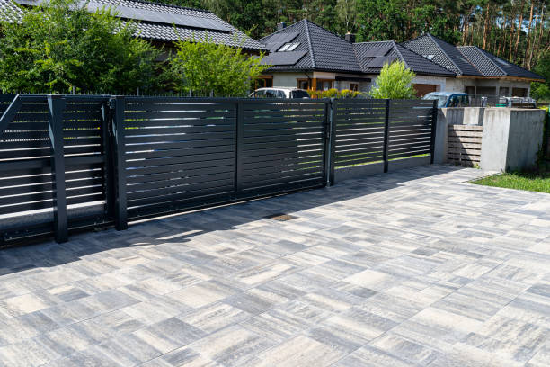 Best Commercial Driveway Pavers  in Iyanbito, NM